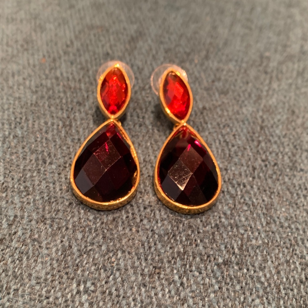 Joan Rivers Elegant Gold and Red Teardrop Earrings